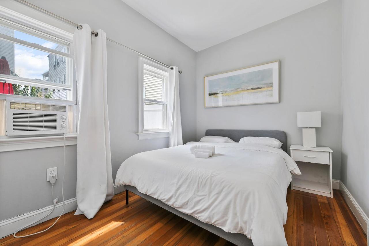 The Maverick - Luxurious Apartment - Free Parking - 2 Miles From Boston Logan Airport Chelsea Bagian luar foto