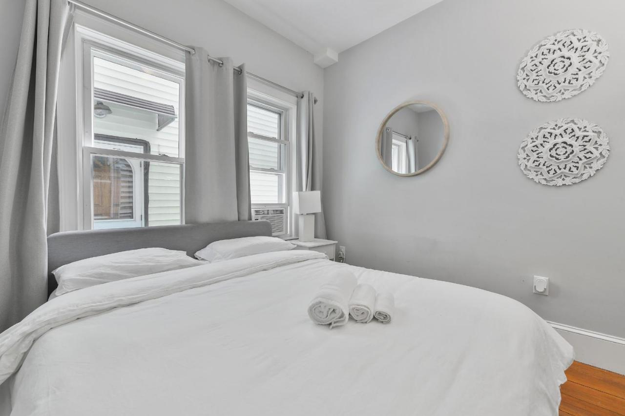 The Maverick - Luxurious Apartment - Free Parking - 2 Miles From Boston Logan Airport Chelsea Bagian luar foto