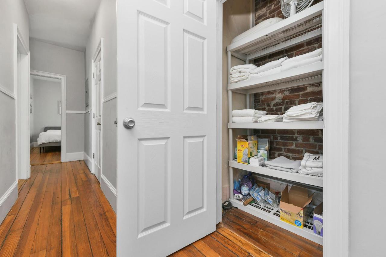 The Maverick - Luxurious Apartment - Free Parking - 2 Miles From Boston Logan Airport Chelsea Bagian luar foto